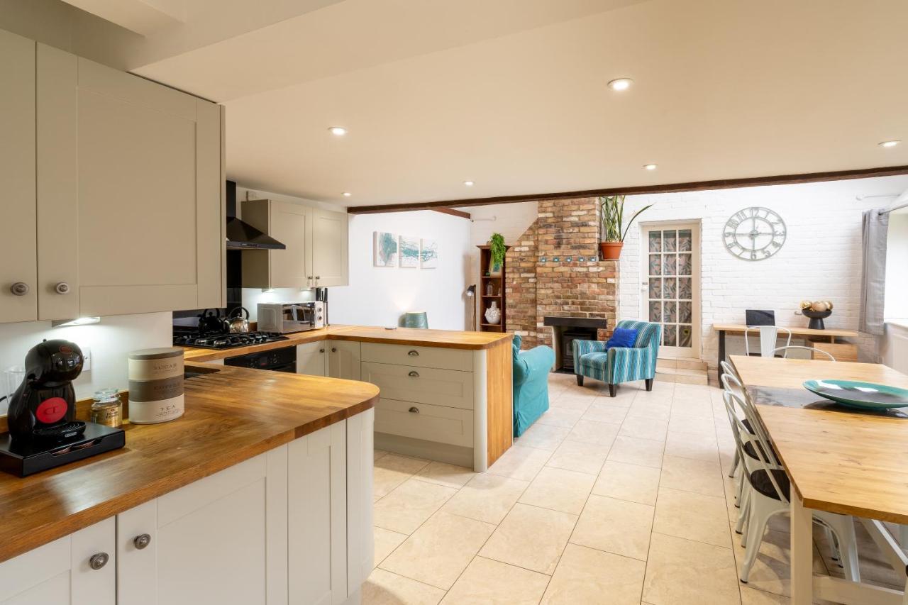 Colthorn Farm Cottage By Aryas Properties - Oxford Exterior foto